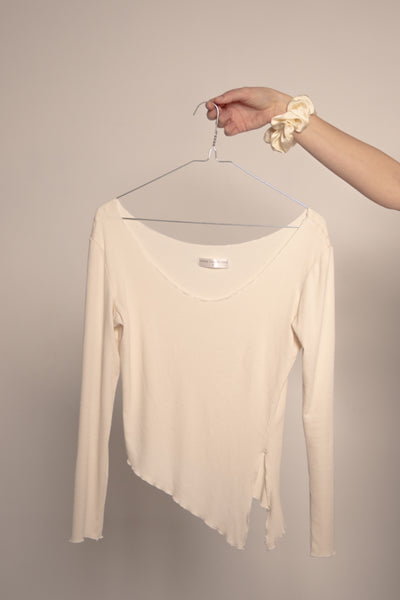 CUTTING EDGE LONG SLEEVE TOP